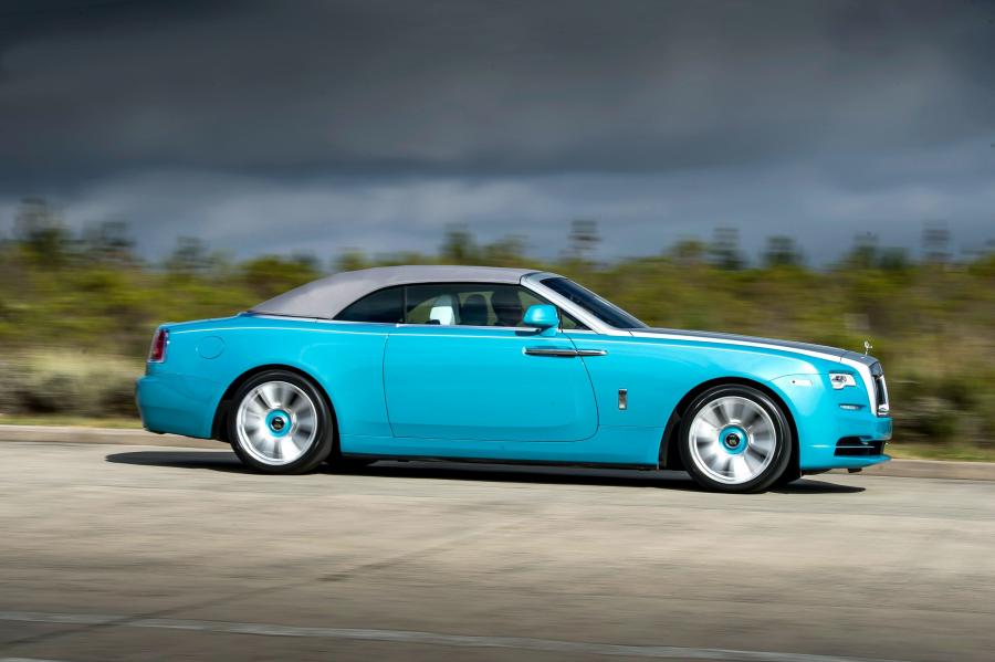  Rolls-Royce Dawn 2015 года  (фото 24 из 30)
